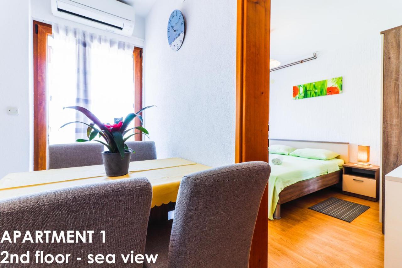 Beautiful Sea View Apartments - Niko Ceko เวอร์ซาร์ ภายนอก รูปภาพ