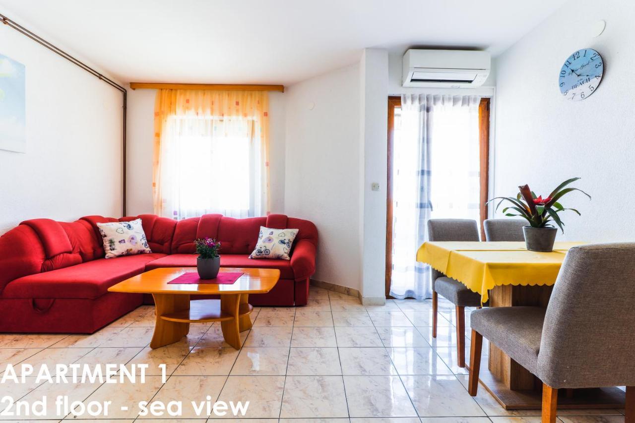 Beautiful Sea View Apartments - Niko Ceko เวอร์ซาร์ ภายนอก รูปภาพ