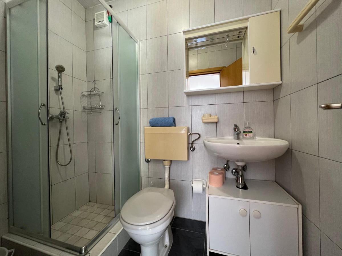 Beautiful Sea View Apartments - Niko Ceko เวอร์ซาร์ ภายนอก รูปภาพ